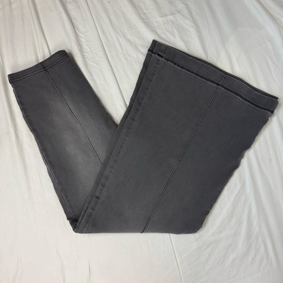 DO by Dee Ocleppo Anna High Rise Wide Leg Pants Gray Pull On Pin Tuck Women’s M - Picture 16 of 16